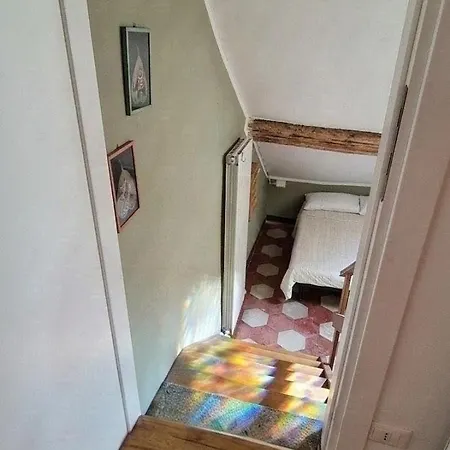 La Tana Del Bianconiglio جنوة